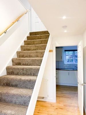 Photo 25- click for photo gallery